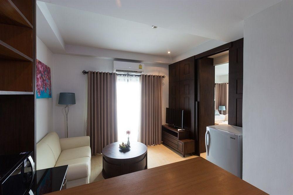 Vulcano Hotel Chiang Mai Buitenkant foto